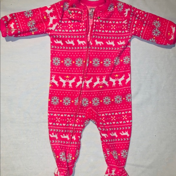 💔SOLD 💔5 Carters Footsie Pj Bundle (6months)💜 - Picture 4 of 8